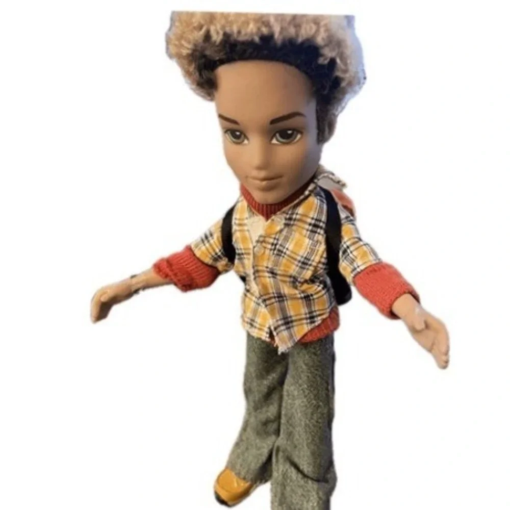 2003 Bratz Boyz Nu Cool Dylan 10 inch Doll with Outfits and Accessories Set‎